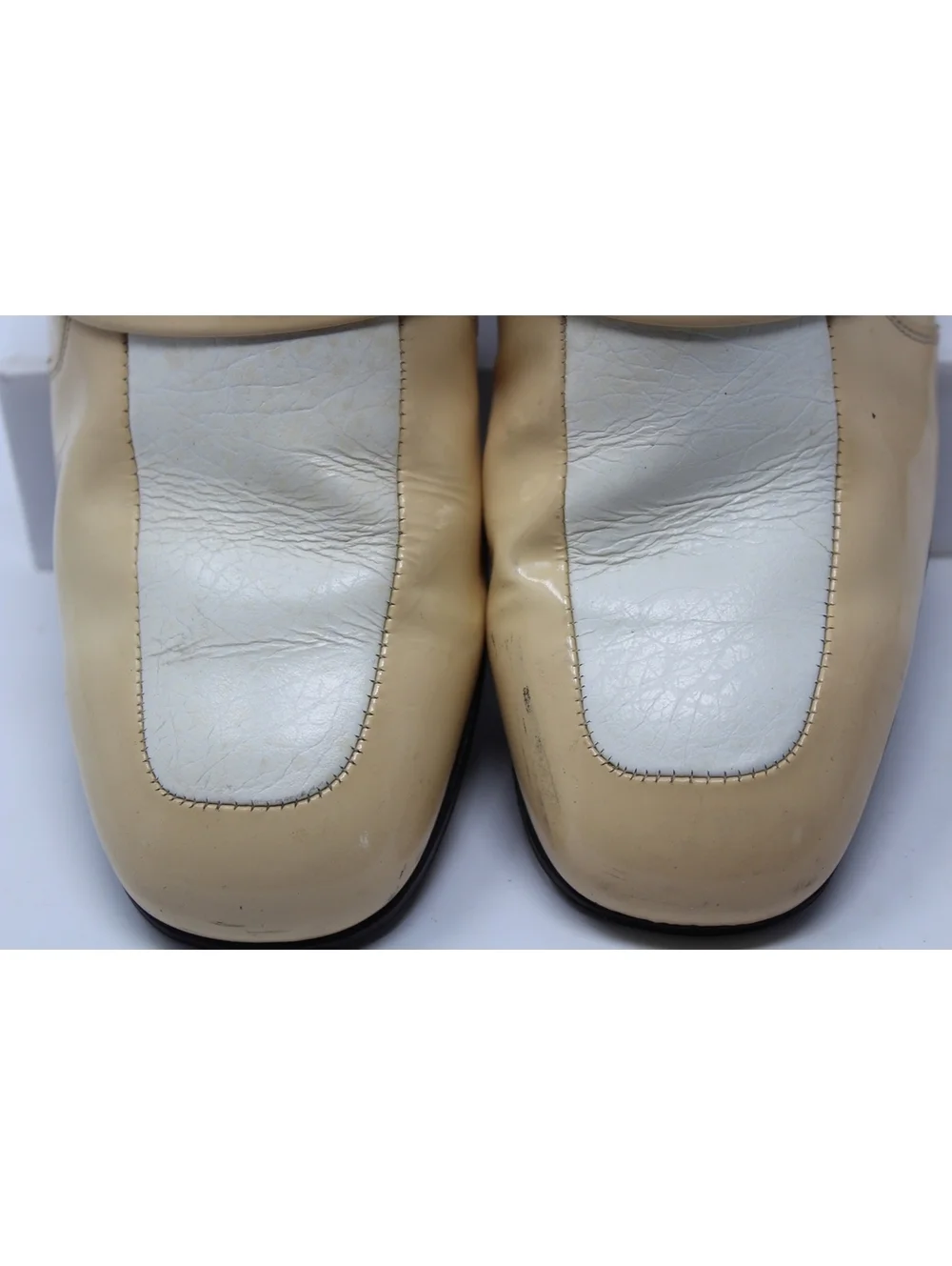 Vintage Weyenburg Men's Two Tone White & Cream Loafers Leather Shoes Size 8.5 D